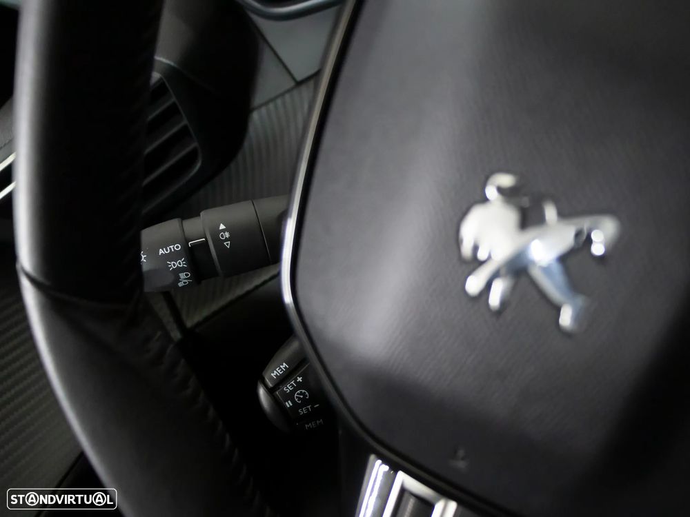 Peugeot e-208 50 kWh Allure - 20