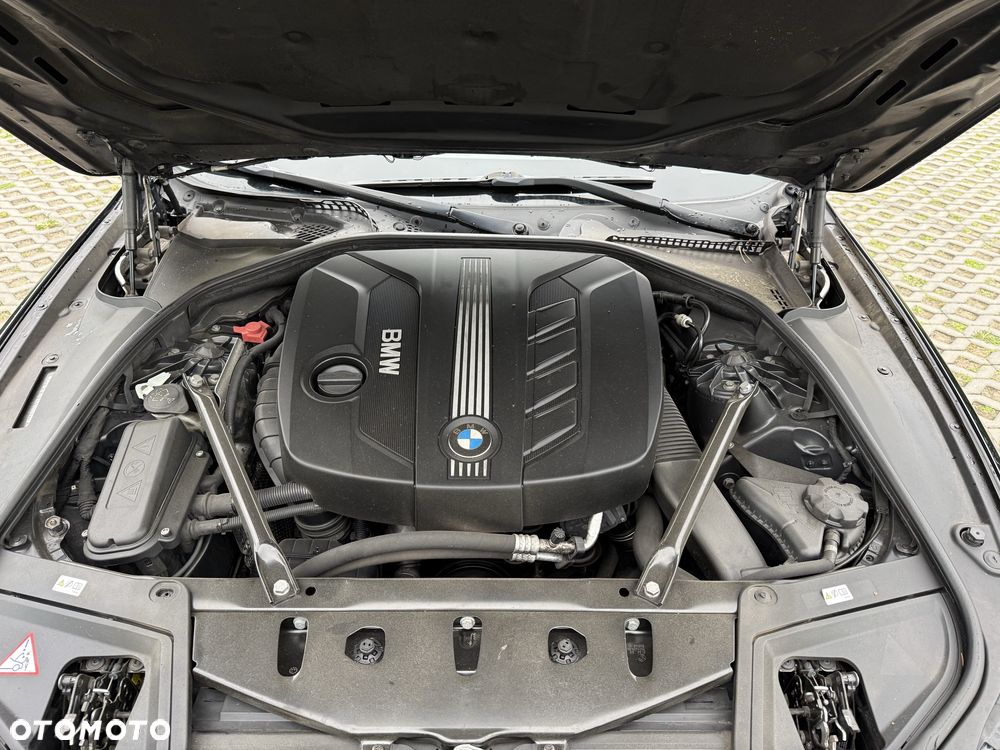 BMW Seria 5 - 13