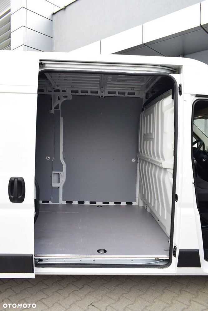 Toyota PROACE MAX - 22