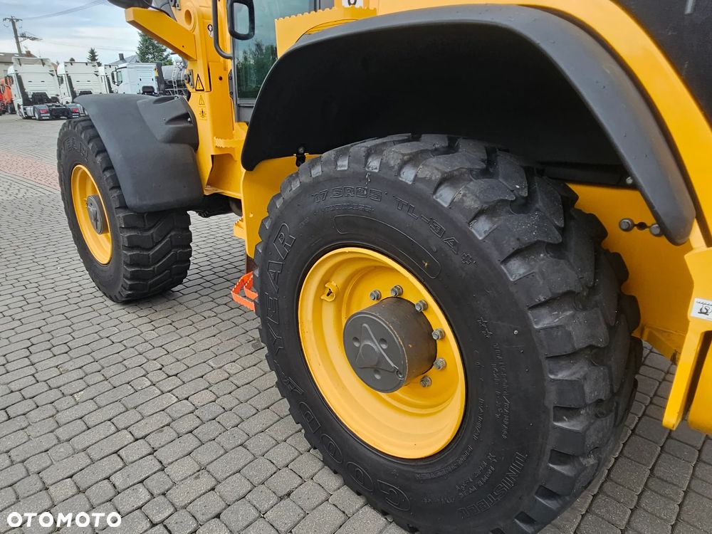 Volvo L45H ŁADOWARKA KOŁOWA SALON POLSKA SERWISOWANA ! - 17