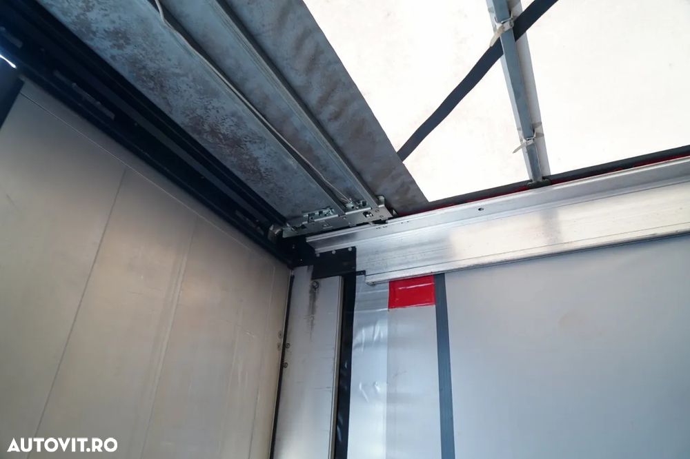 Kögel CORTINĂ / STANDARD / PUNTE RIDICATĂ - 23