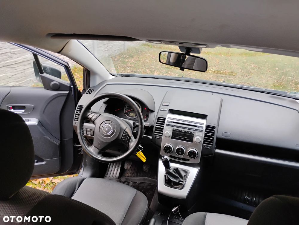 Mazda 5 - 23