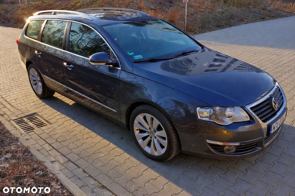 Volkswagen Passat 2.0 TDI DPF Sportline - 16