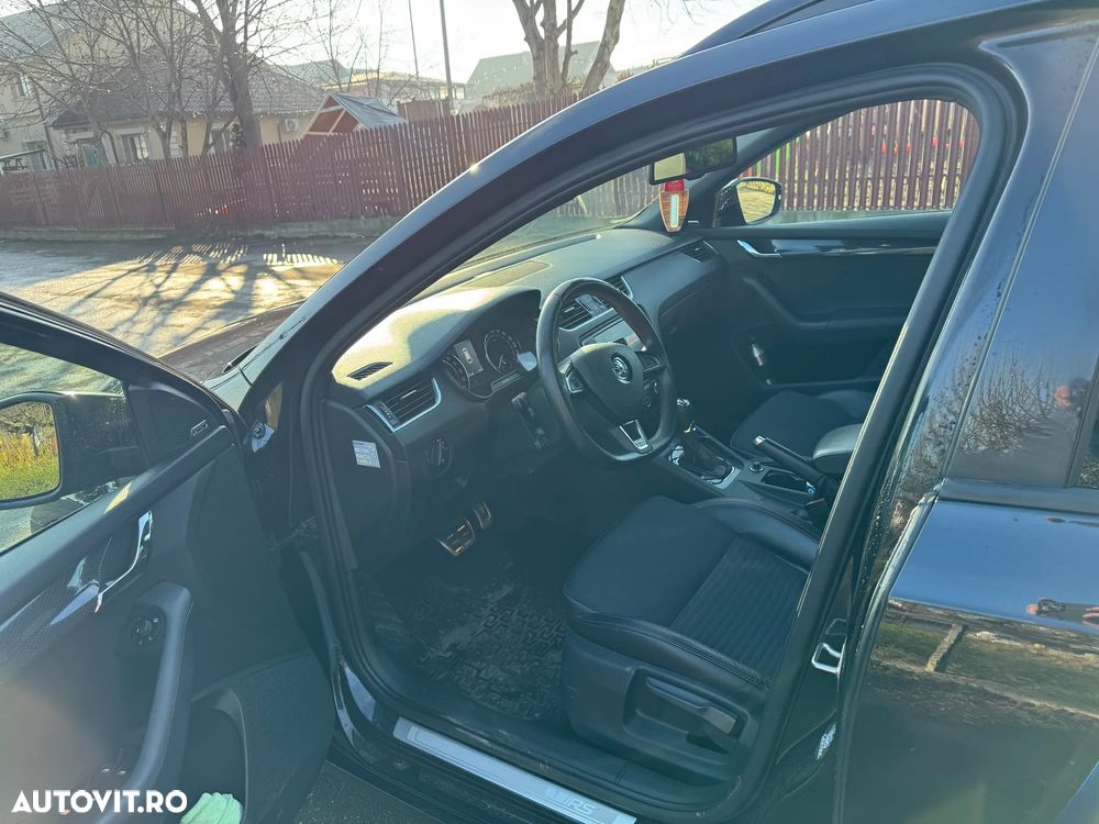 Skoda Octavia 2.0 TDI DSG 4X4 RS - 7