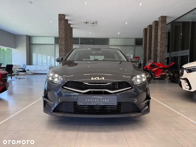 Kia Ceed 1.5 T-GDI M DCT - 8