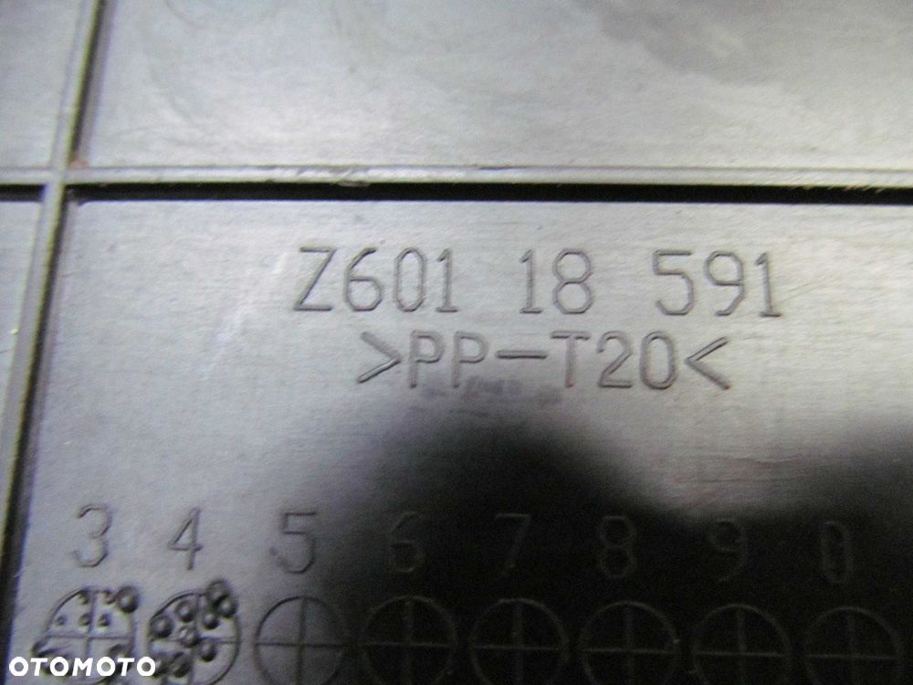 MAZDA 3 PODSTAWA AKUMULATORA Z60118591 - 3