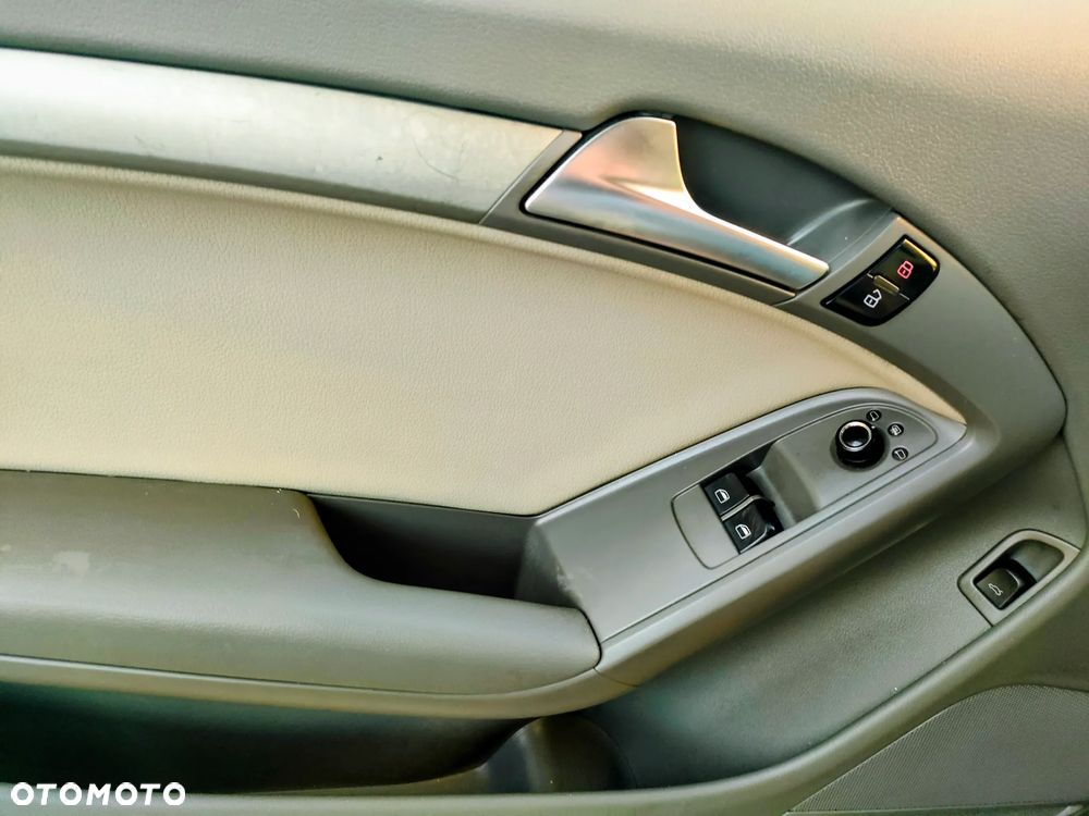 Audi A5 Coupé 2.0 TFSI - 12