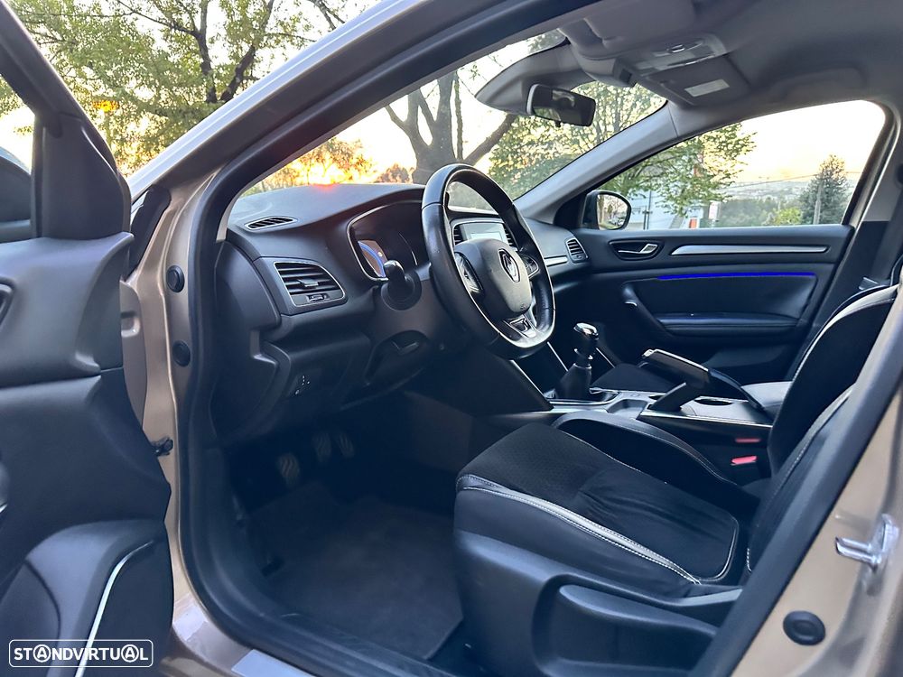 Renault Mégane 1.5 dCi Intens - 18