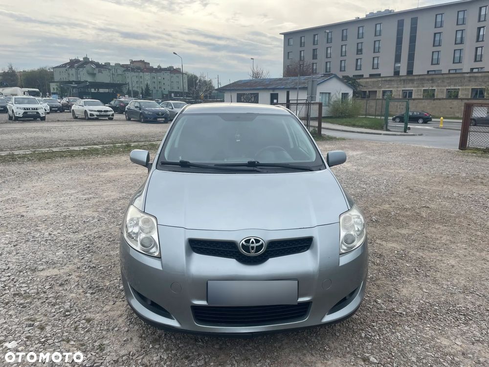 Toyota Auris 2.0 D-4D - 12