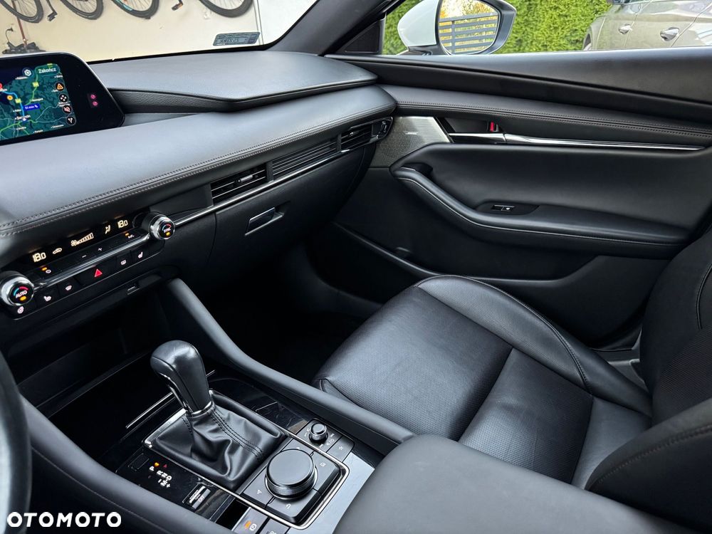 Mazda 3 - 12