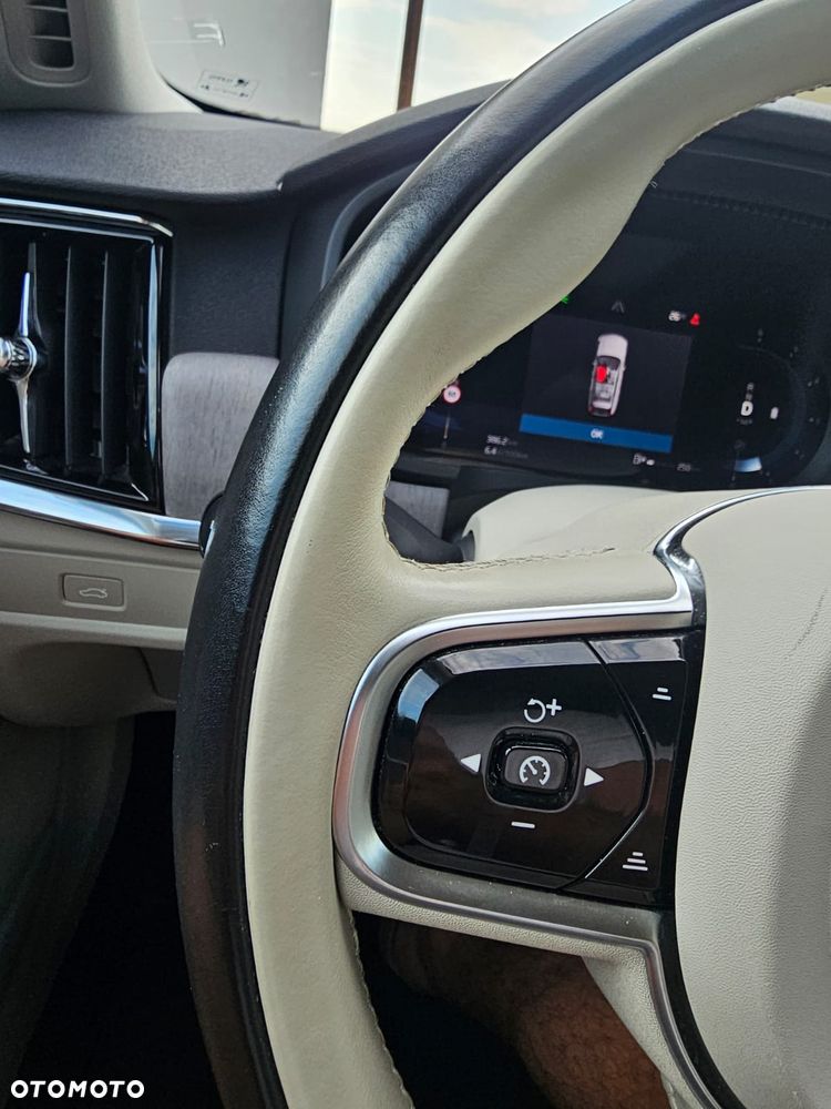 Volvo V90 Cross Country B5 D AWD Core - 19