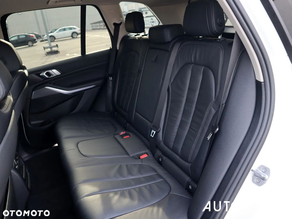 BMW X5 xDrive30d - 39