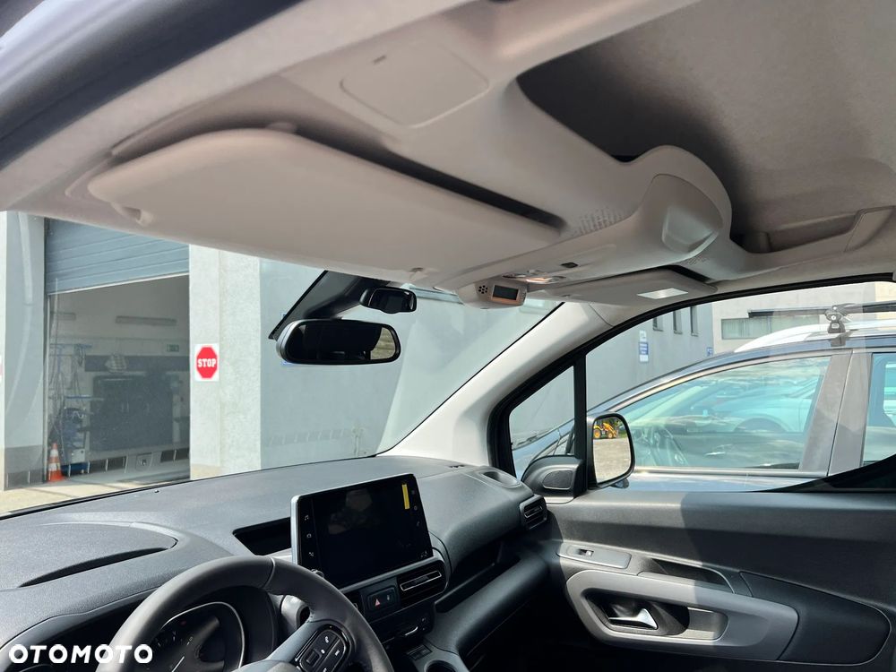 Toyota Proace City Verso Long 1.5 D-4D Family - 9