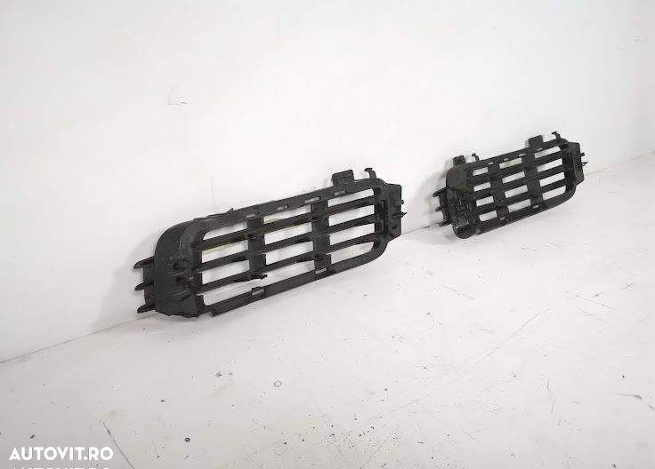 Ornament Grila Proiector Dreapta original Vogue Land Rover  Range Rove - 5