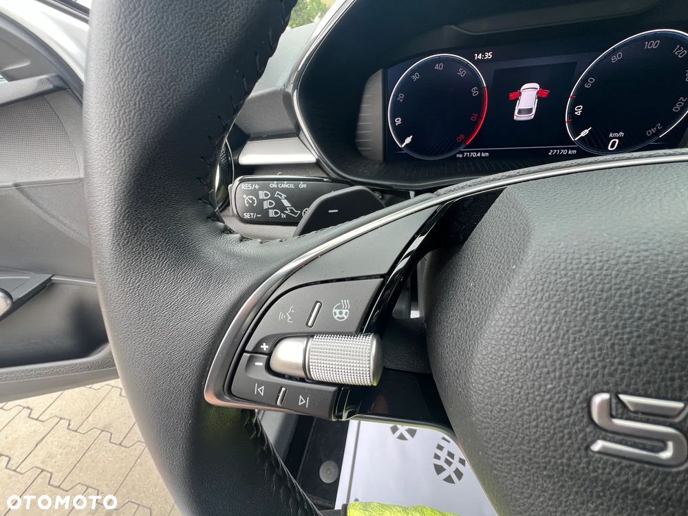 Skoda Fabia 1.5 TSI Selection DSG - 19