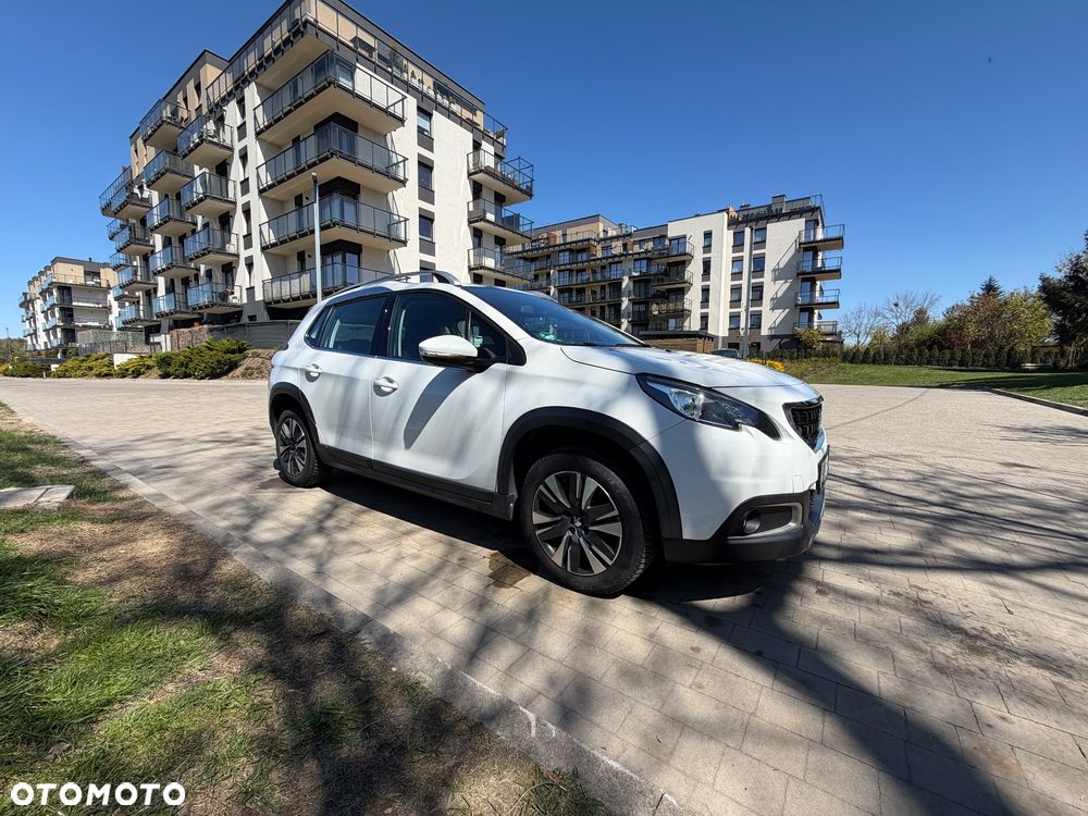 Peugeot 2008 1.2 Pure Tech Active EU6 - 1