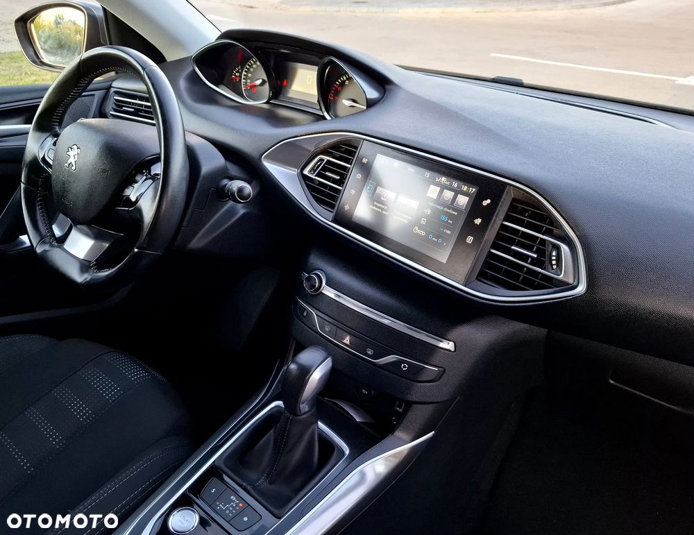 Peugeot 308 PureTech 130 EAT6 Stop & Start Allure - 20
