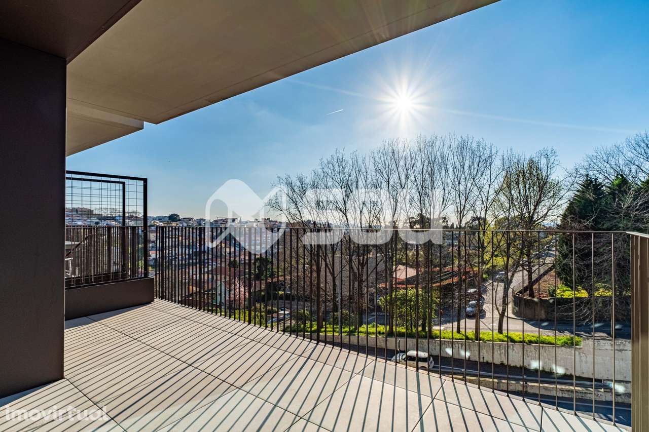 Apartamento T3 – Jardins d' Arrábida - Grande imagem: 4/11