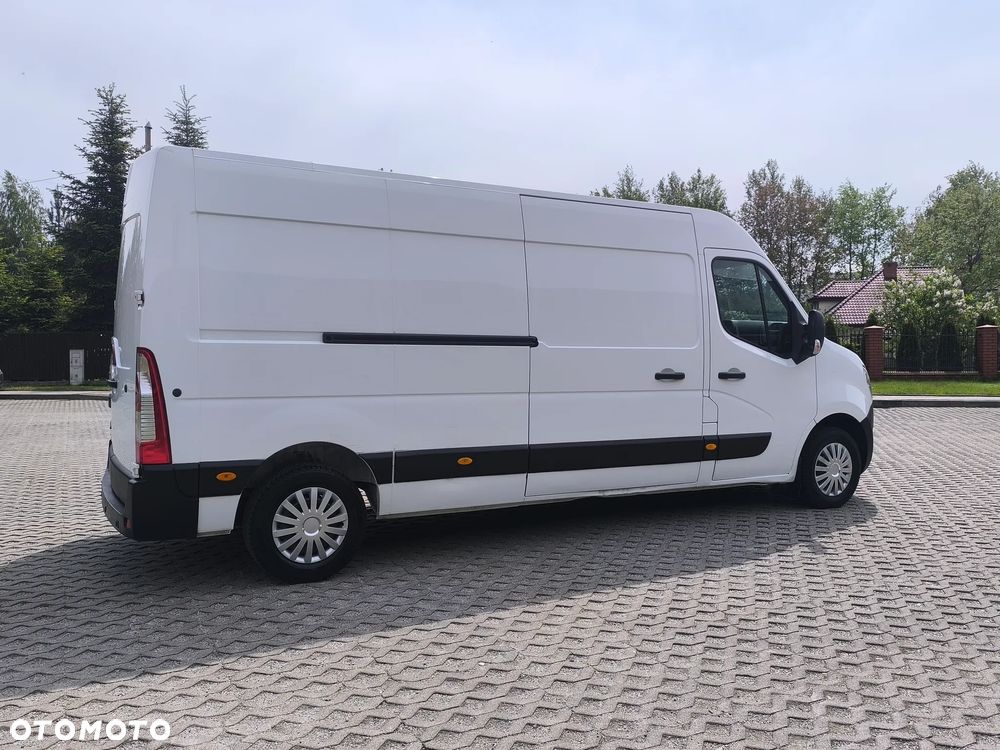 Nissan INTERSTAR - 4