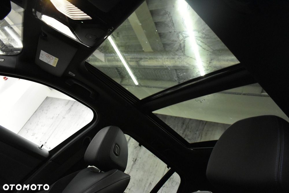 BMW Seria 3 320d xDrive mHEV sport - 11