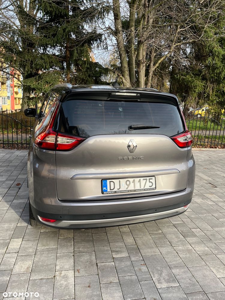 Renault Scenic 1.3 TCe FAP Zen - 3