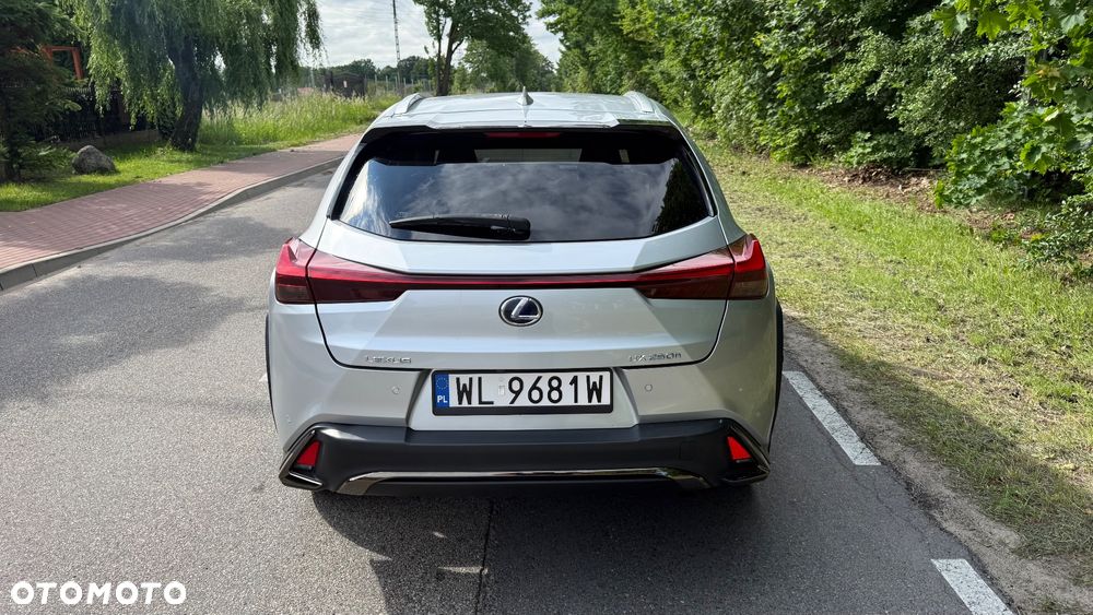Lexus UX 250h F Sport 2WD - 5