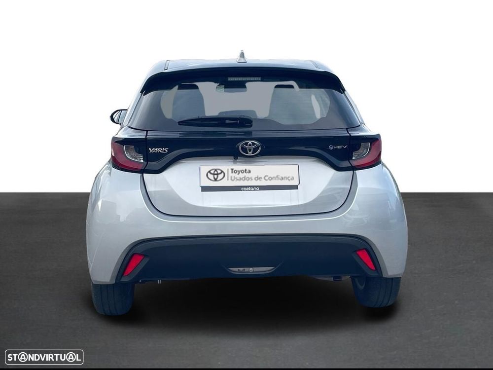 Toyota Yaris - 4