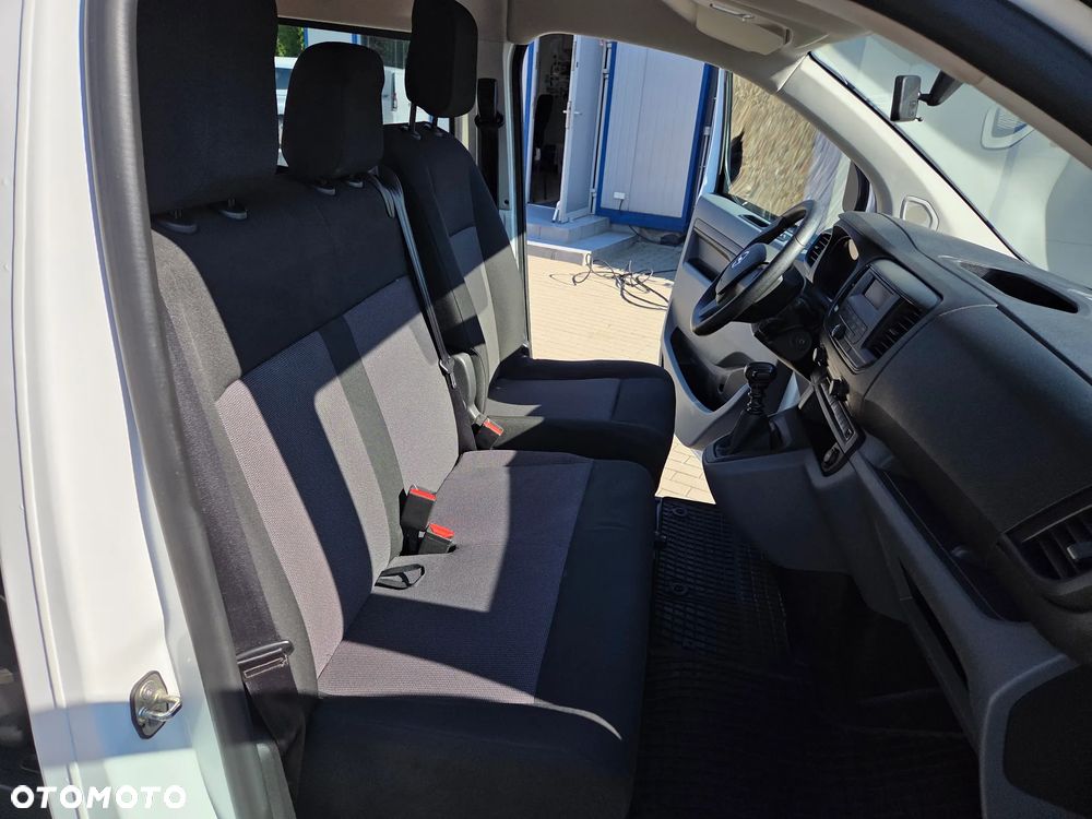 Opel Vivaro - 25