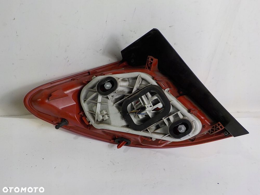 OPEL MERIVA B LAMPA PRAWA TYŁ TYLNA - 3