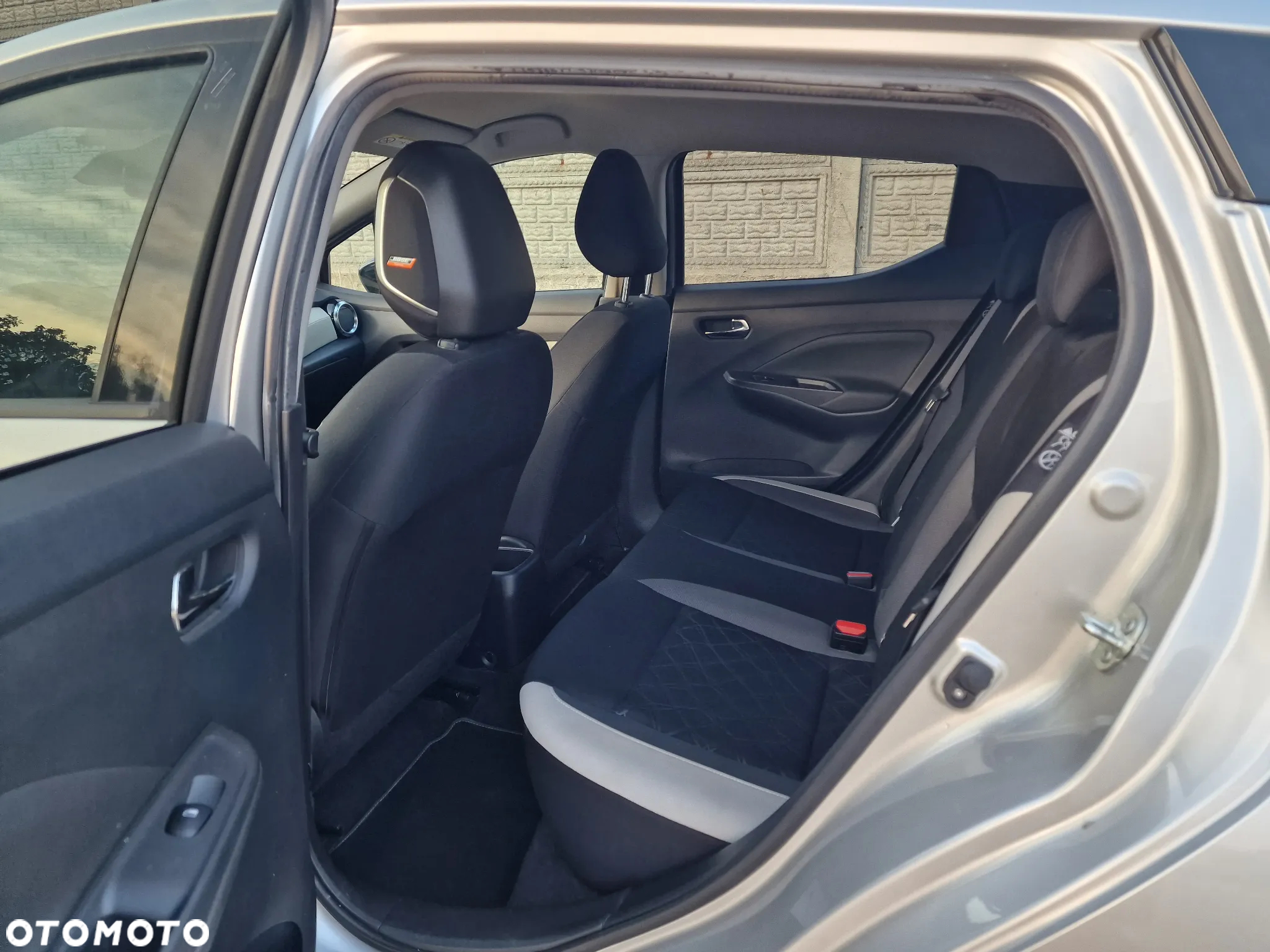 Nissan Micra 1.0 IG-T N-Design Xtronic - 19
