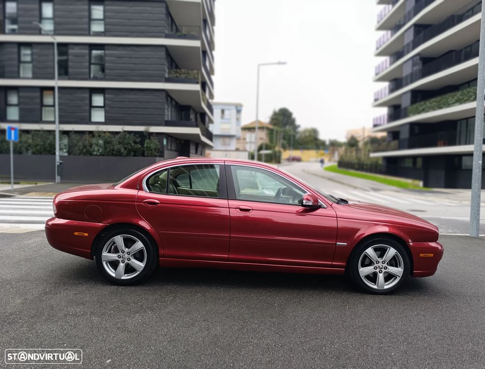 Jaguar X-Type 2.2 D Exclusive Aut. - 12