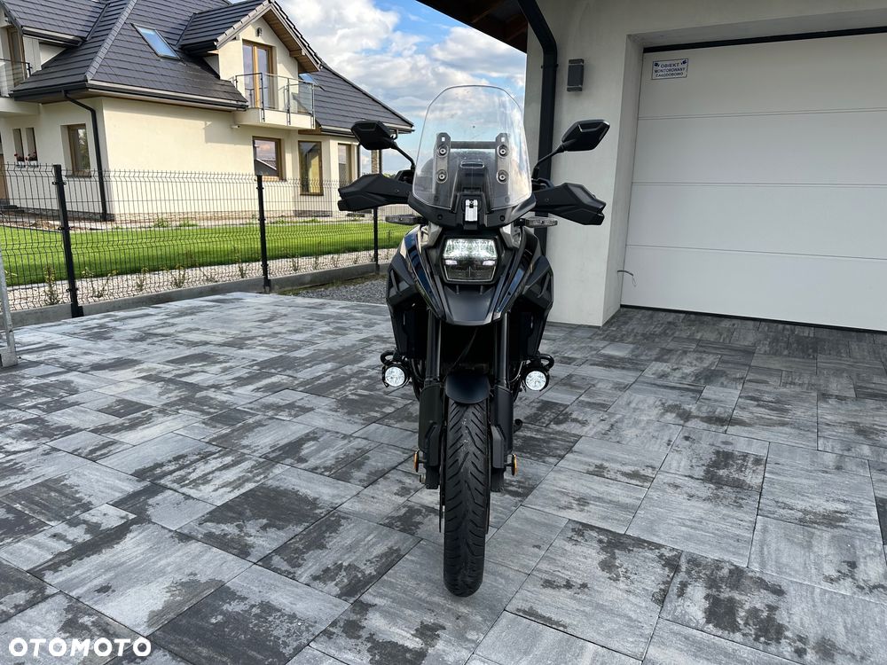 Suzuki V-STROM - 11