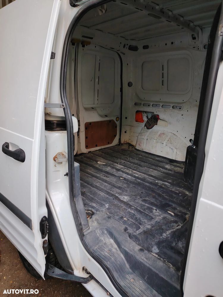 Ford TRANSIT CONNECT - 3
