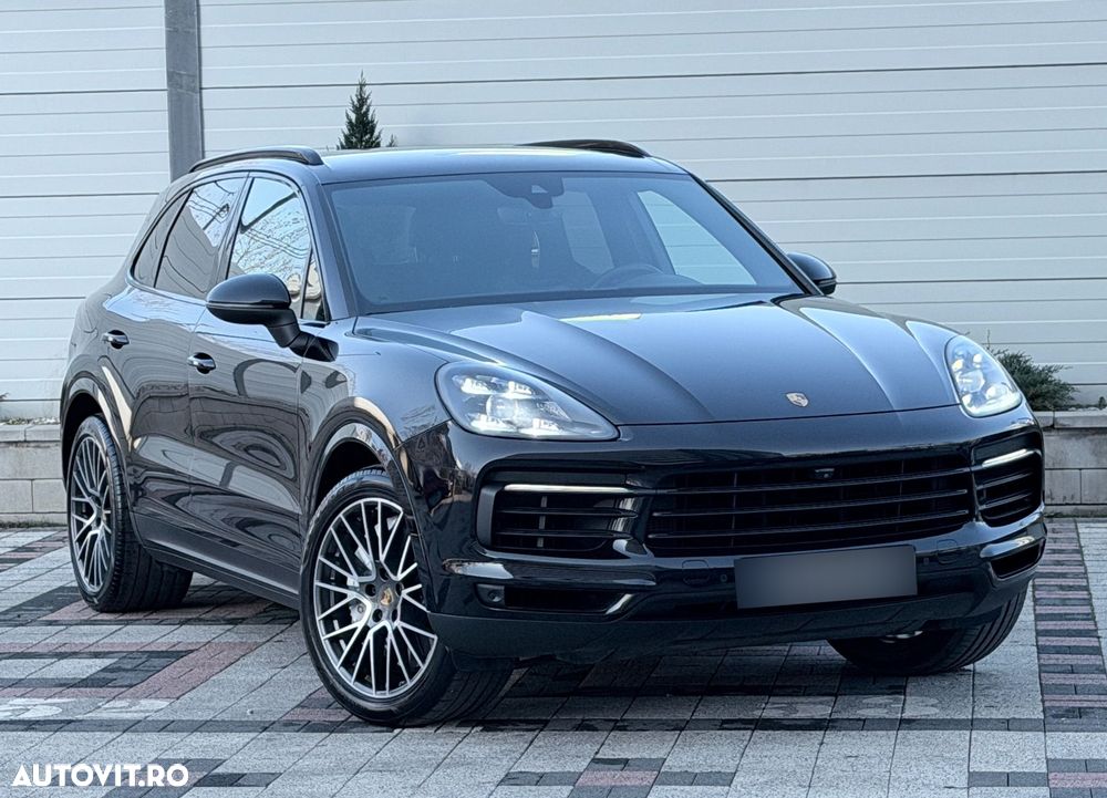 Porsche Cayenne - 16