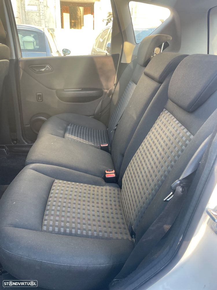 Mercedes-Benz A 160 Classic BlueEfficiency - 13
