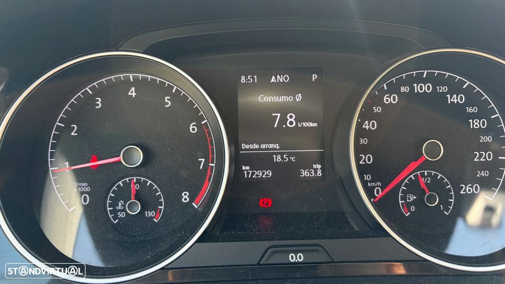 VW Golf 1.0 TSI Confortline DSG - 17
