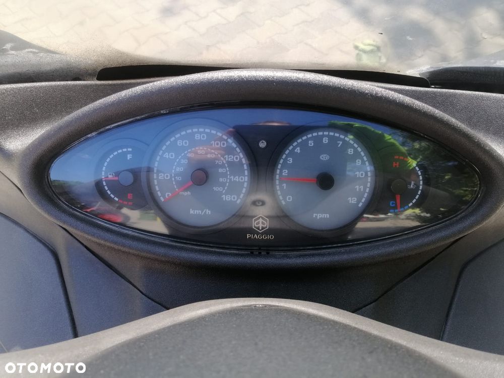 Piaggio X9 - 10