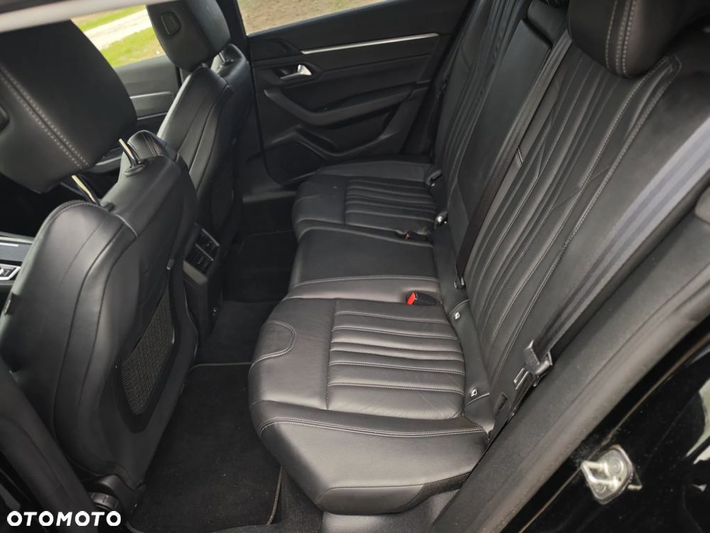 Peugeot 508 BlueHDi 160 EAT8 Allure Business-Paket - 24