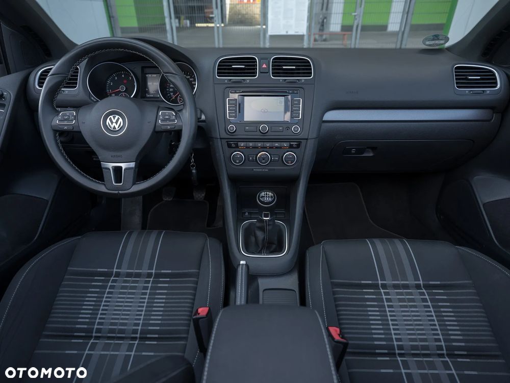 Volkswagen Golf Cabrio 1.4 TSI Lounge - 22