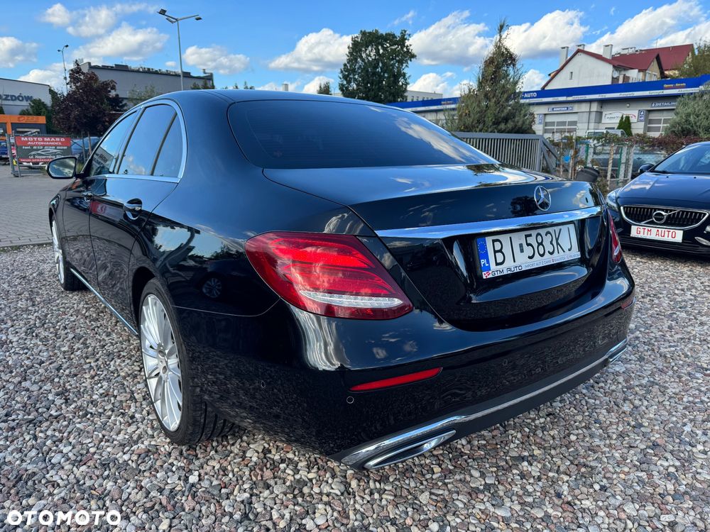 Mercedes-Benz Klasa E 220 d T 9G-TRONIC Avantgarde - 10