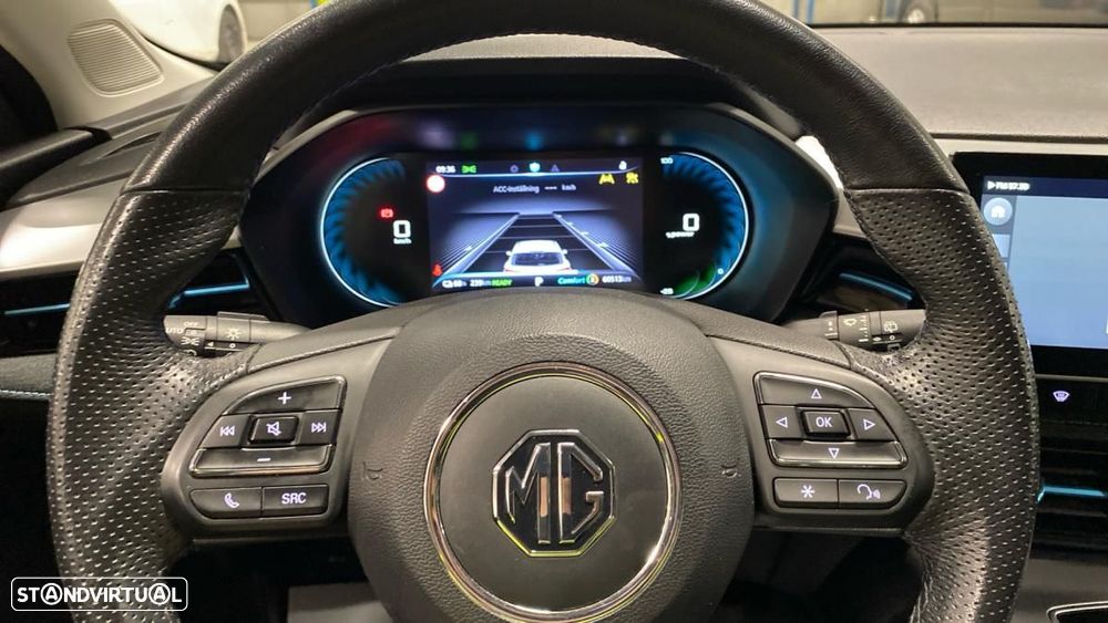 MG MG5 61 kWh Luxury - 8