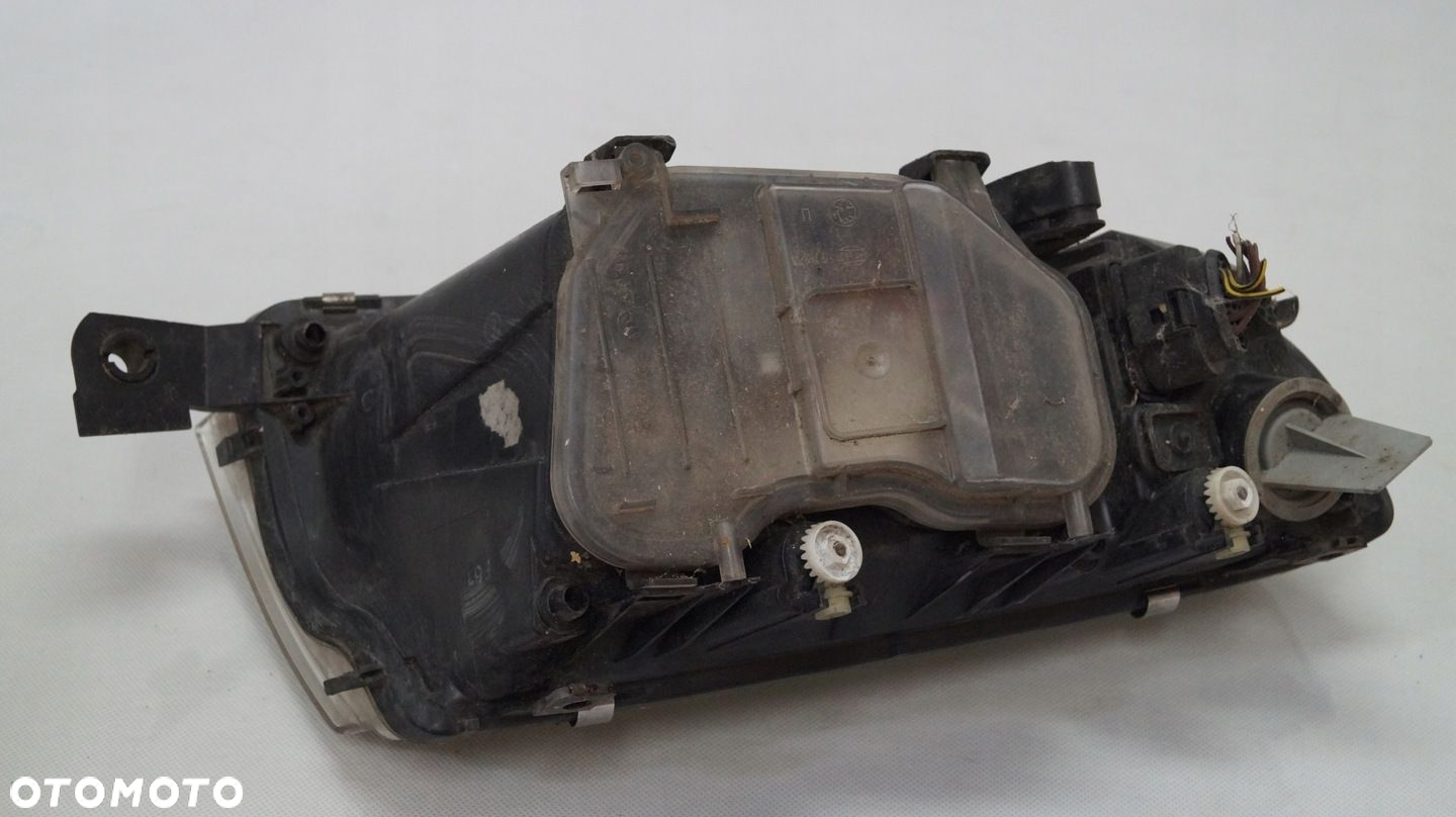 LAMPA PRZEDNIA LEWA SKODA FABIA I - 9