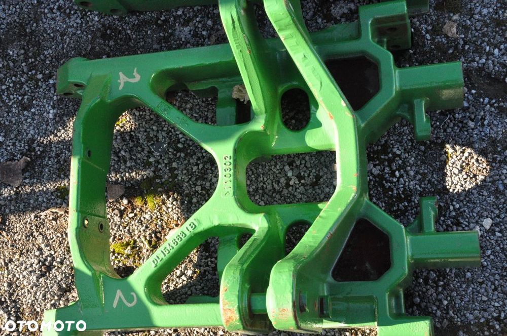WSPORNIK SUPORT RAMA JOHN DEERE NR L154668 / 110302 - 1