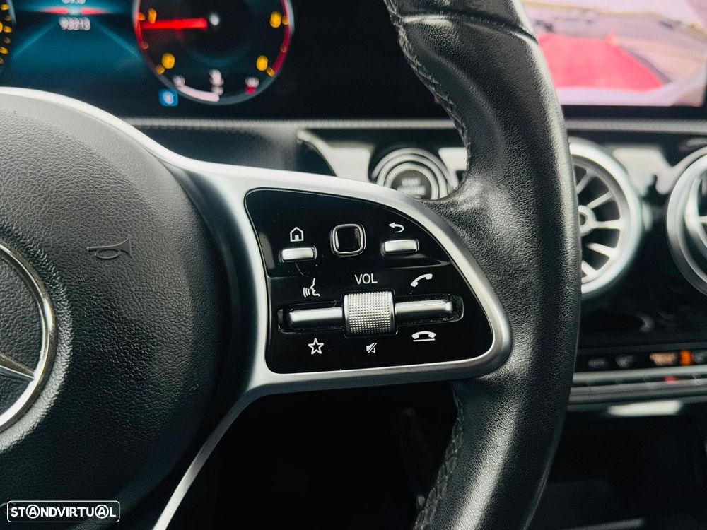 Mercedes-Benz A 180 d Style Plus - 30