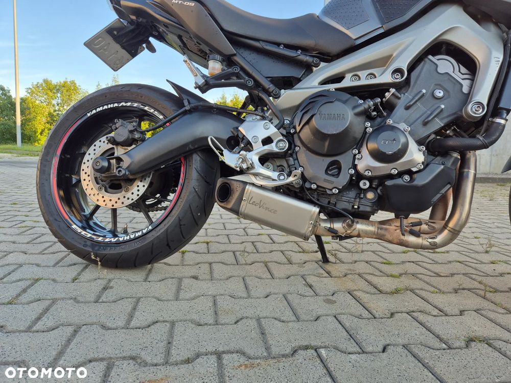 Yamaha MT - 8