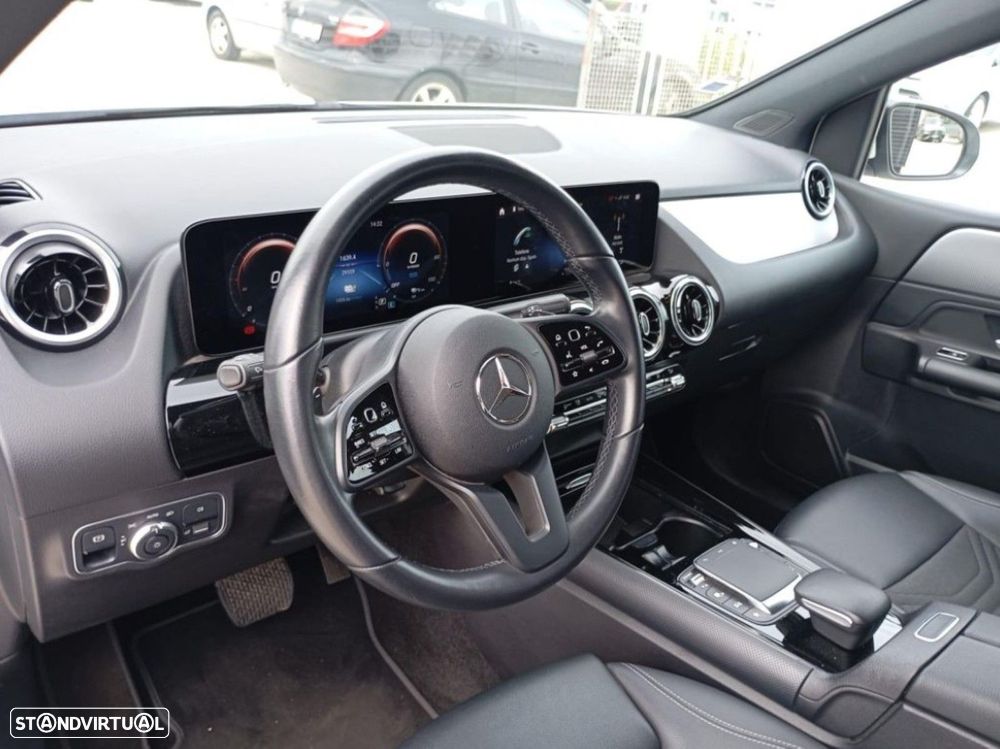 Mercedes-Benz B 250 e Style Plus - 2