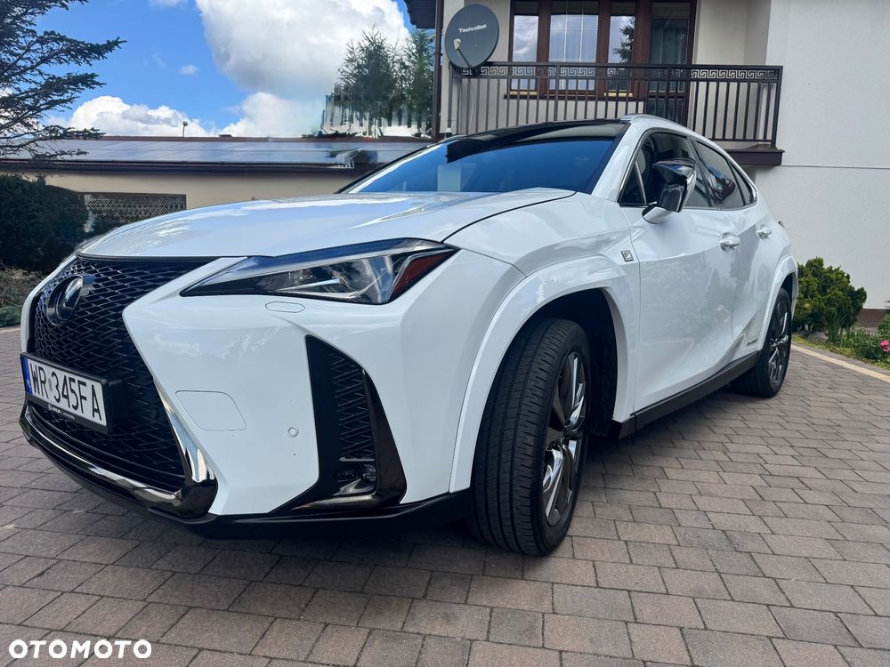 Lexus UX 250h F Sport 2WD - 2