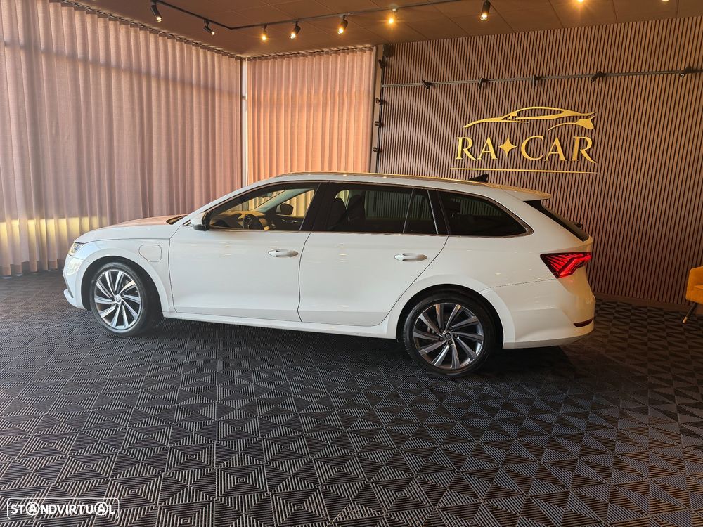 Skoda Octavia Break 1.4 TSI DSG Sportline - 3