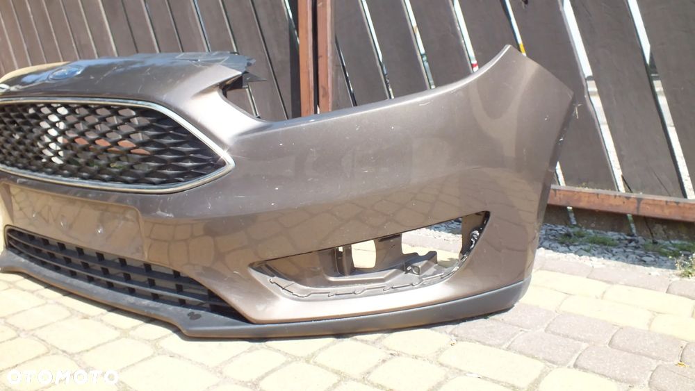 Zderzak przedni Ford Focus MK-4 Sedan - 3