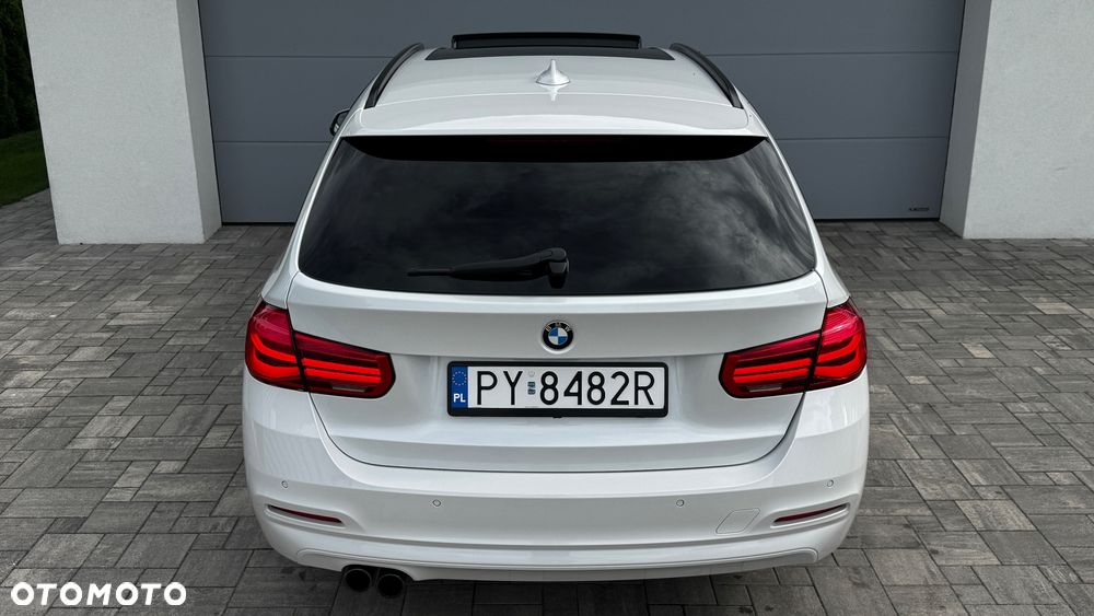 BMW Seria 3 330i xDrive Sport Line Shadow - 14